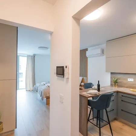 Myflat Wave 31 Apartment *